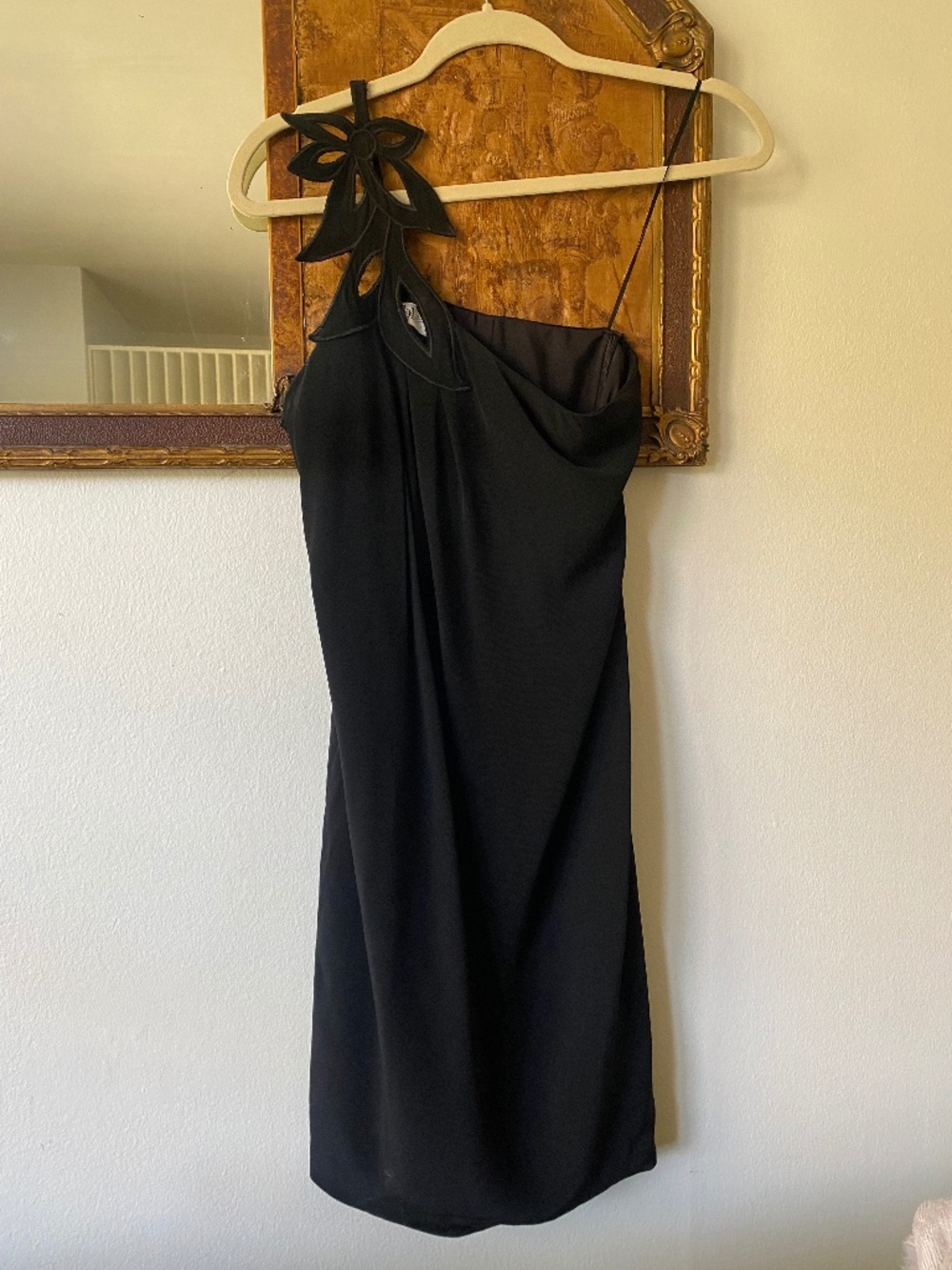 Tibi Black One Shoulder Mini Floral Applique LBD Party Minimalist Size 6